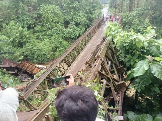 3 Workers Dead, 9 Critical after Bridge Collapsed at Laljuri (North Tripura) 3 Workers Dead, 9 Critical after Bridge Collapsed at Laljuri (North Tripura)